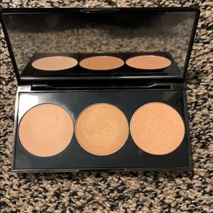 ‼️LAST SALE‼️SmashboxXCasey Holmes Spotlight Palet